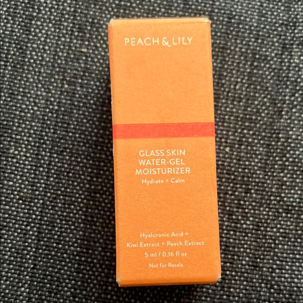 Peach and Lilly Glass Skin Water-Gel Moisturizer